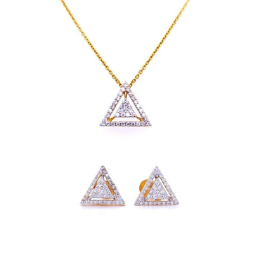 Efa triangle diamond pendant set