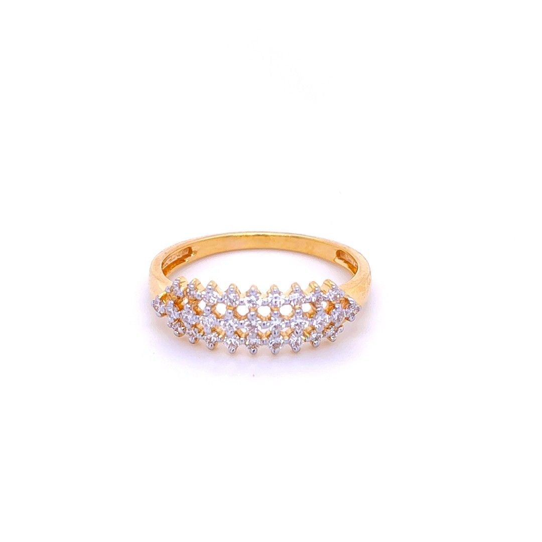 Sushma diamond ring