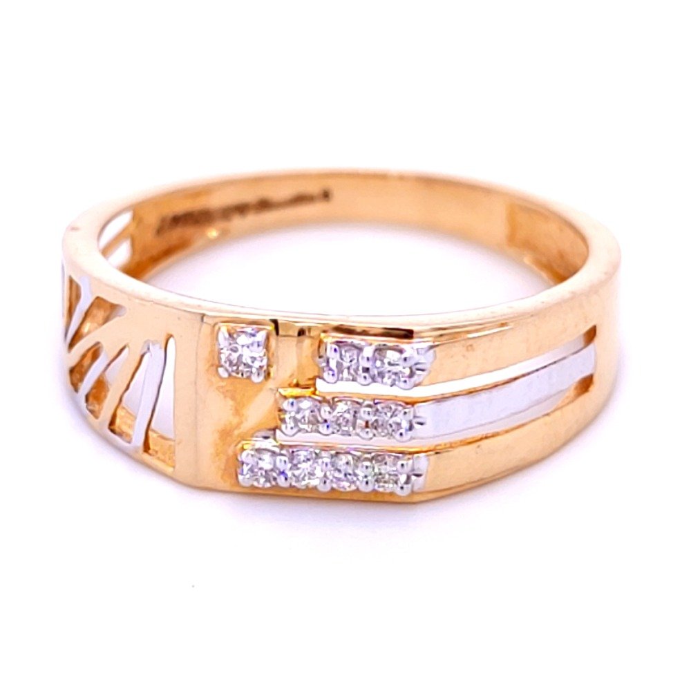 An excellent mens dimaond ring for any occasion
