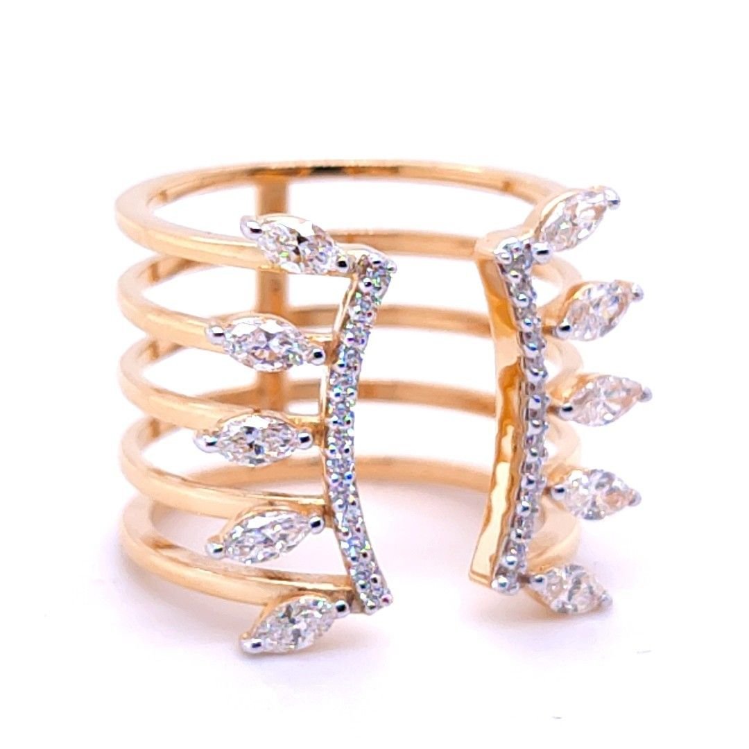 Bold sparkle diamond ring