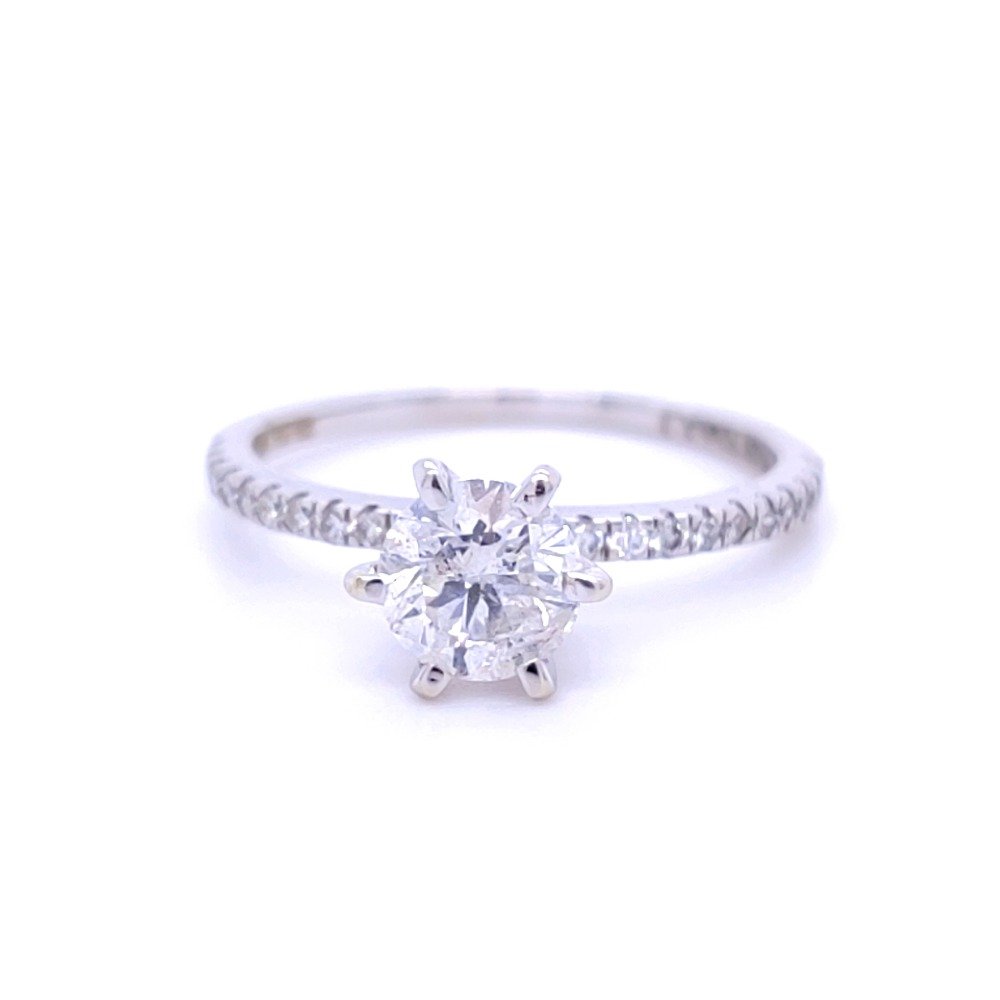 Green Stone Diamond Finger Ring | Buy diamond rings online at rinayra.com