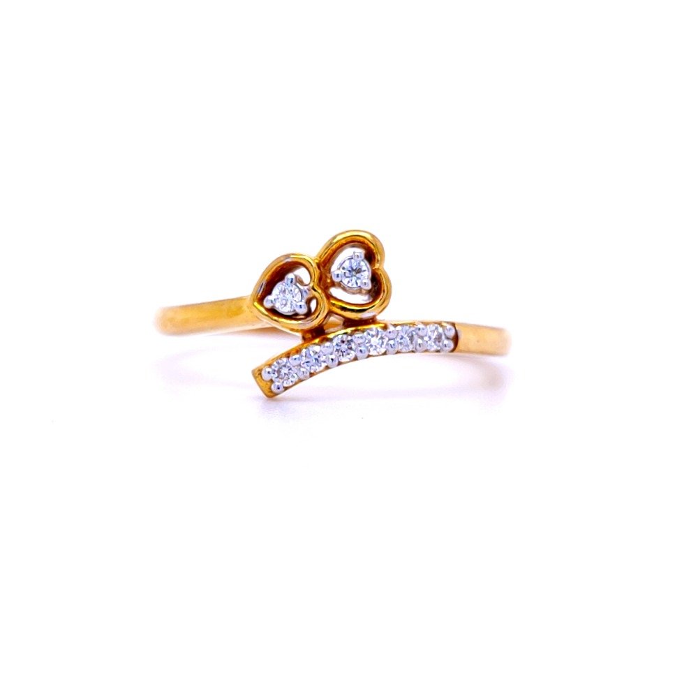 Two little heart diamond ring in 18 kt